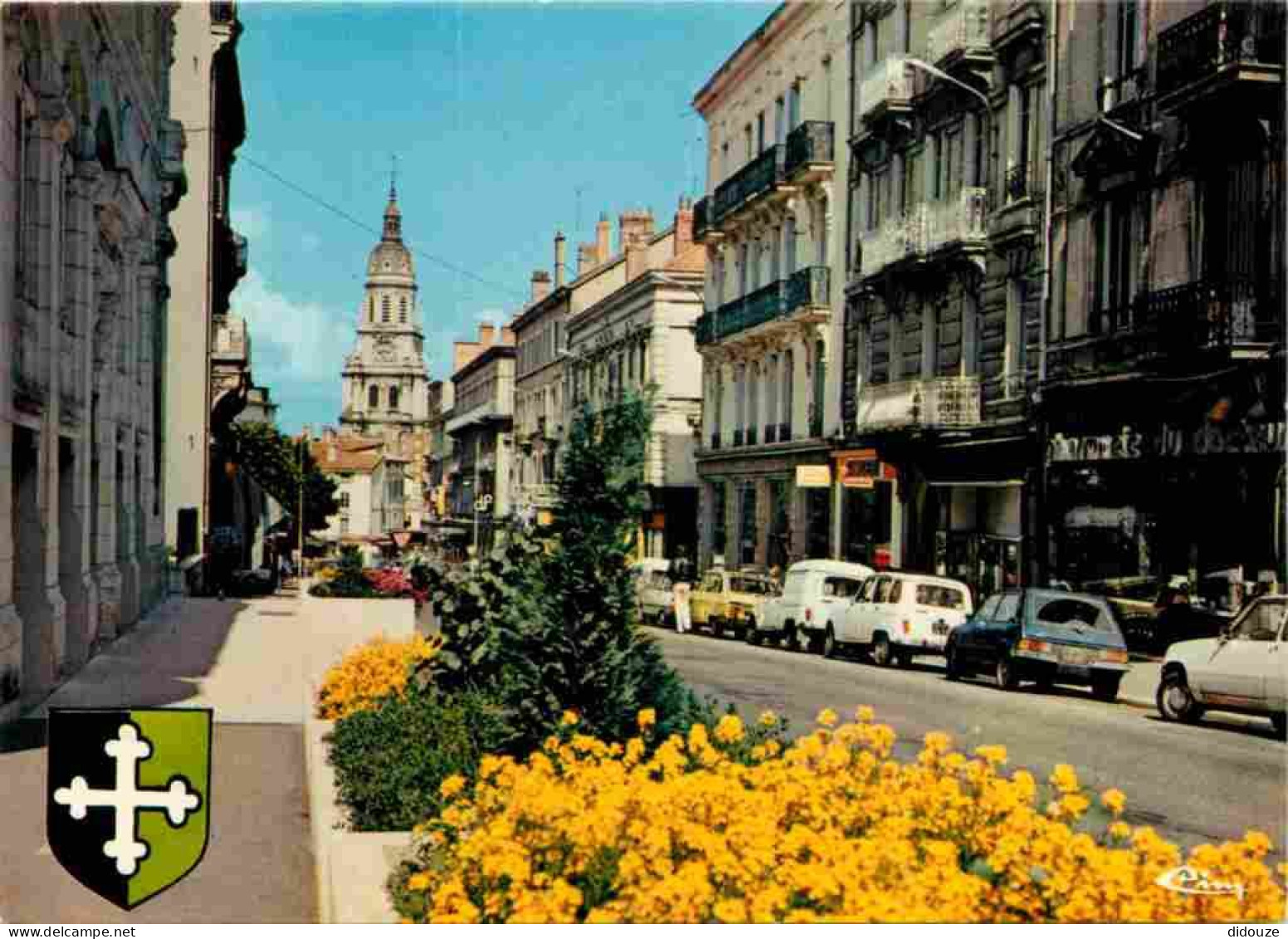 01 - Bourg en Bresse - Avenue Alsace Lorraine - Automobiles - CPM - Voir Scans Recto-Verso