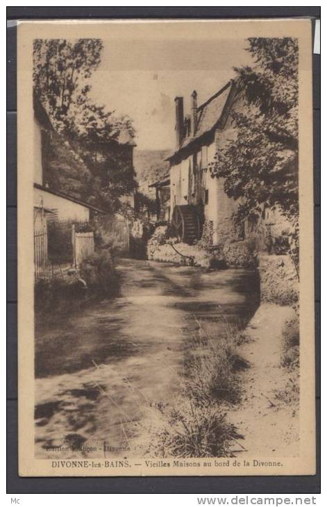 01 - Divonne les bains - Vieilles maisons au bord de la Divonne