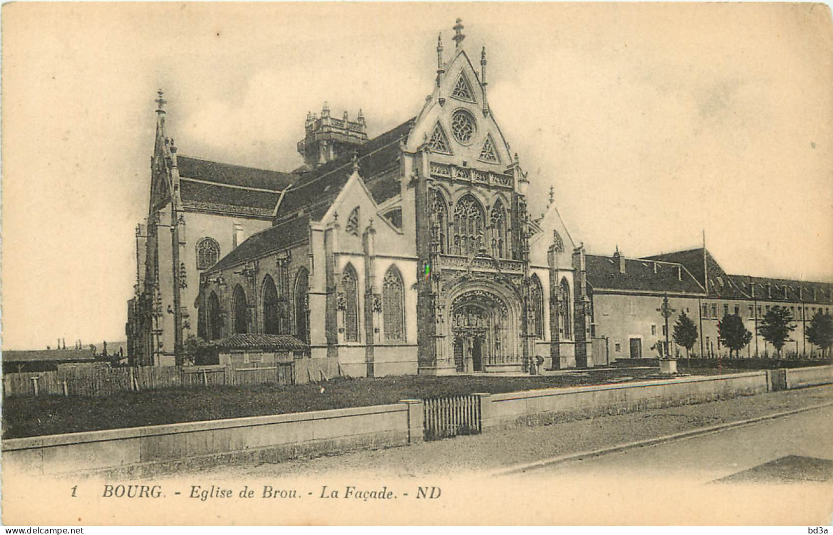 01 - EGLISE DE BROU