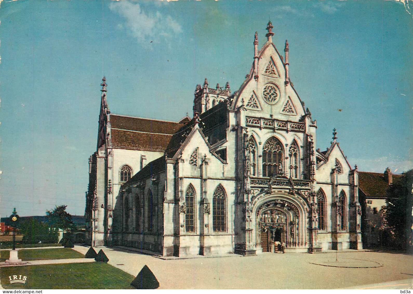 01 EGLISE DE BROU