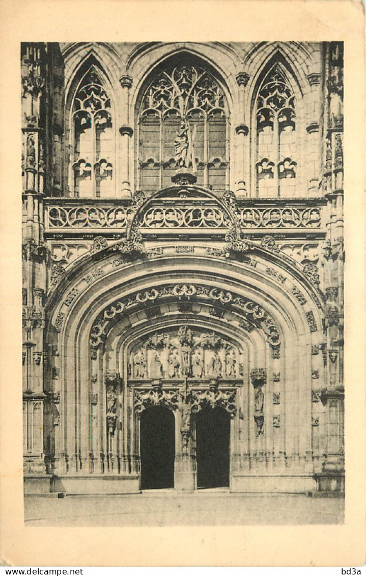 01 - EGLISE DE BROU portail