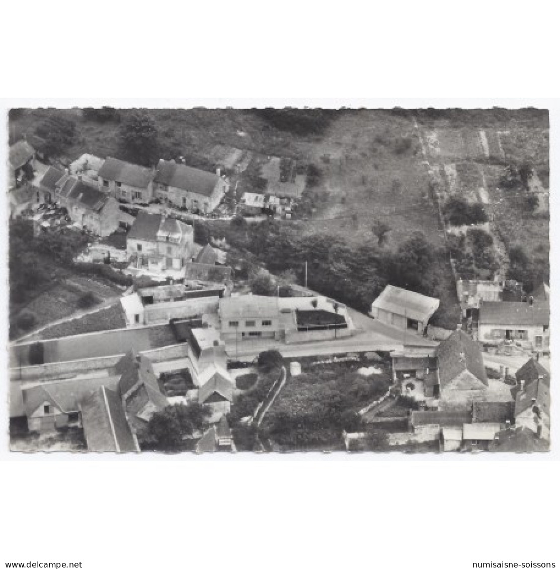 02600 - PUISEUX EN RETZ - Les Galureaux -