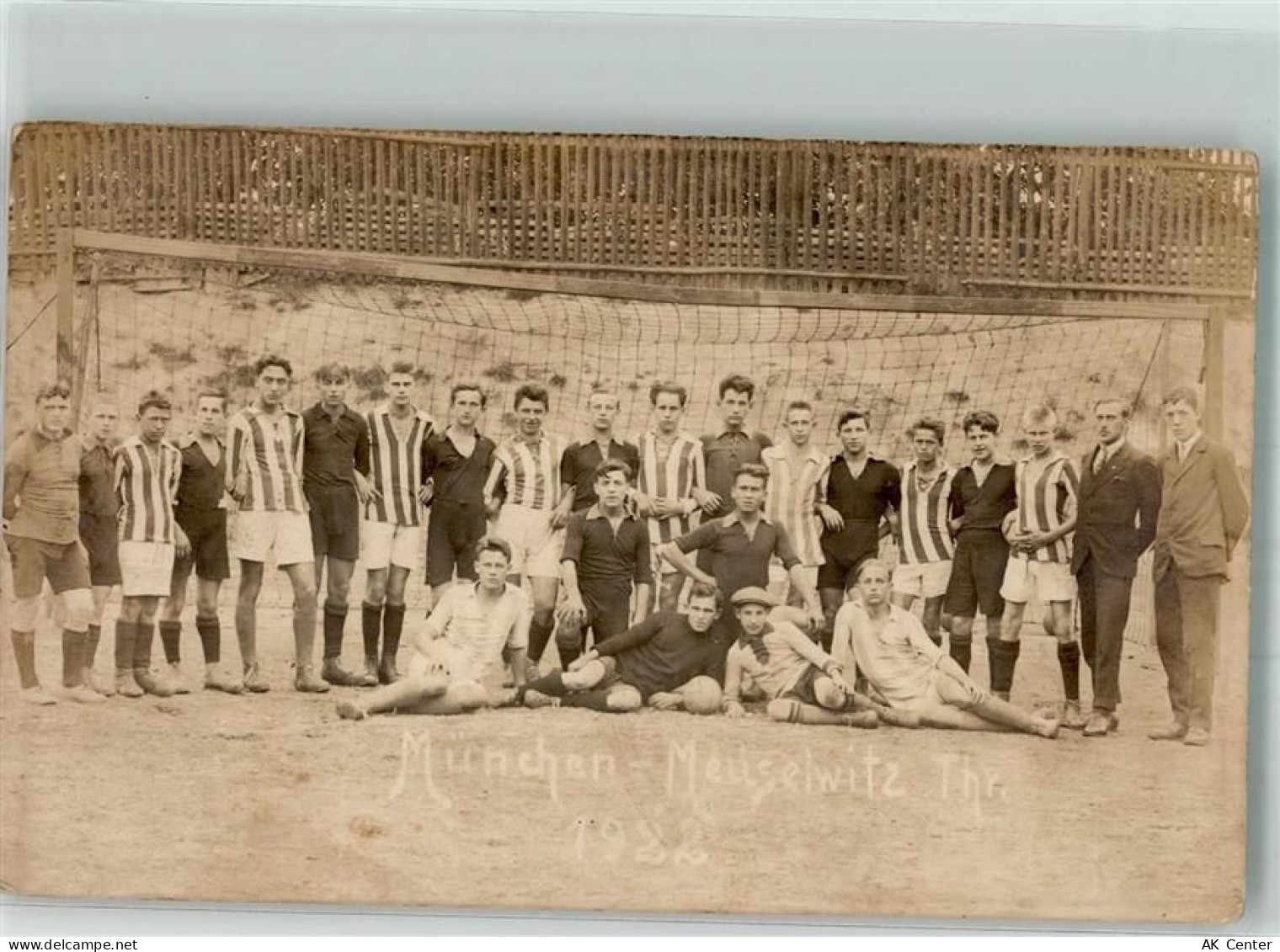 04610 O7404 Meuselwitz , Thür 1922 Foto AK Fußballmanschaften München-Me... - 13655112