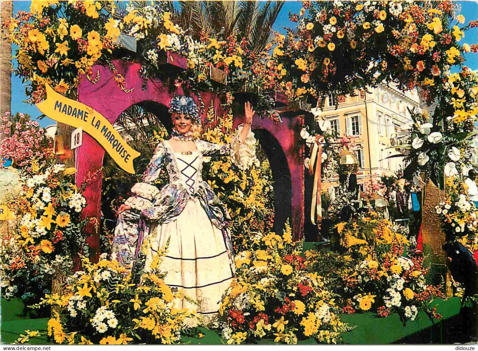 06 - Nice - Carnaval de Nice - Bataille de fleurs - CPM - Voir Scans Recto-Verso