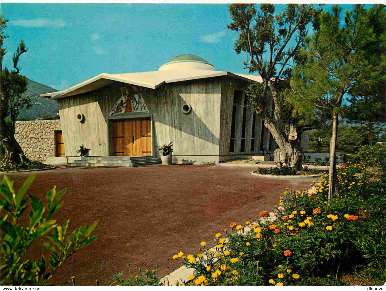 06 - Roquebrune-Cap-Martin - Eglise Saint-Martin-du-Cap - CPM - Voir Scans Recto-Verso