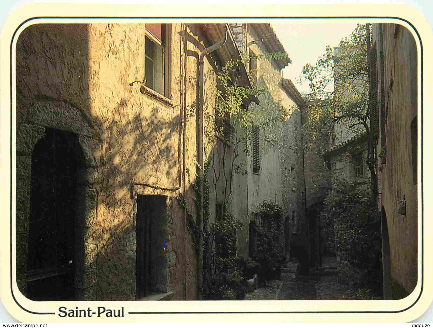 06 - Saint-Paul - Vieille rue - CPM - Voir Scans Recto-Verso
