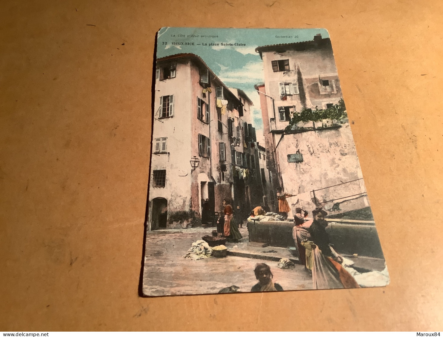 06/ vieux nice la place sainte claire