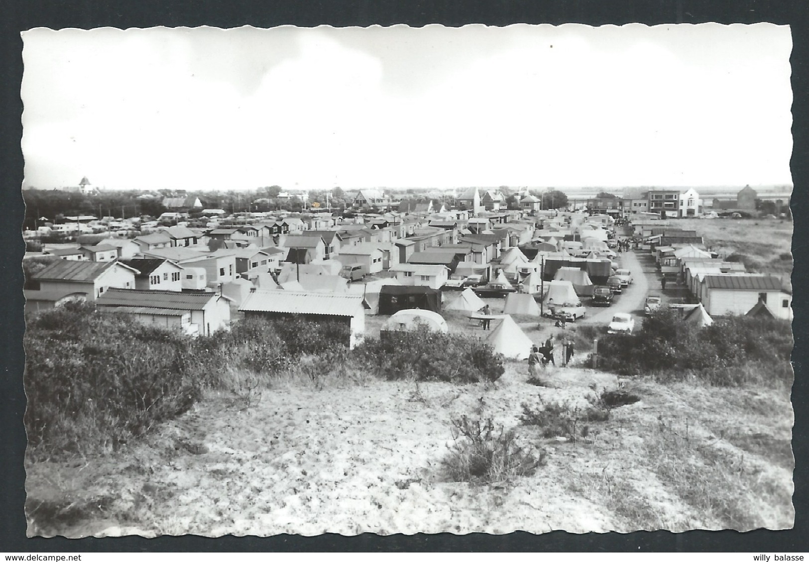 1.1 // CPA - BREDENE - Camping   //