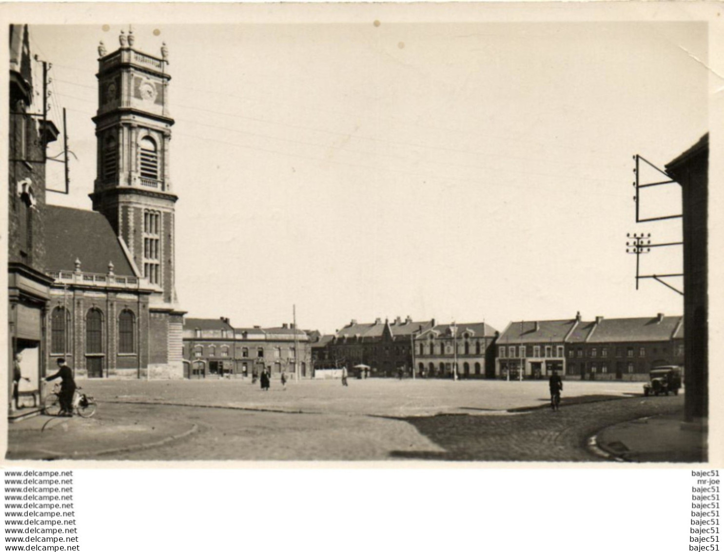 1 cpsm Harnes - la place