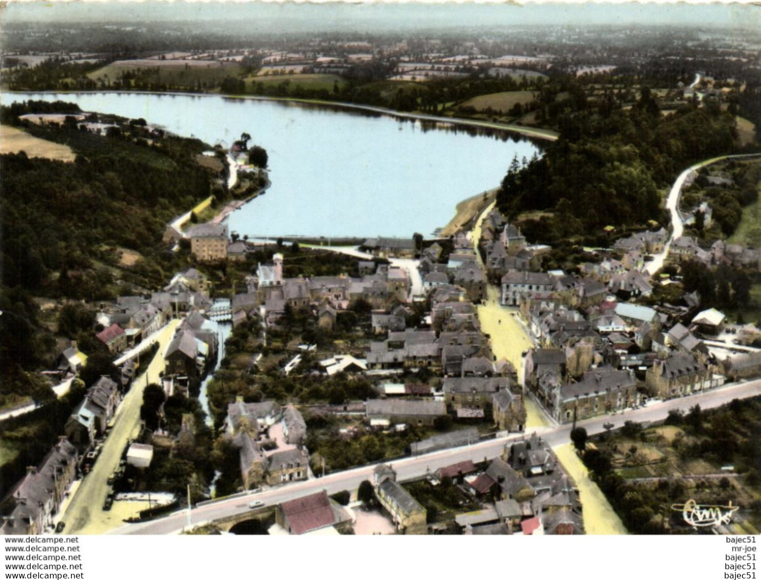 1 cpsm Jugon les lacs