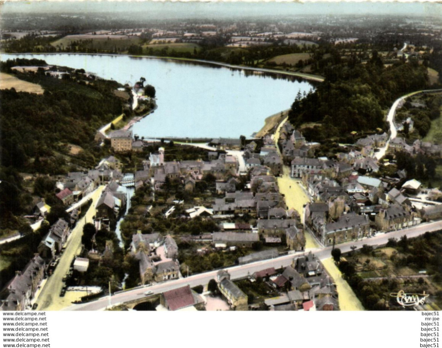 1 cpsm Jugon les lacs