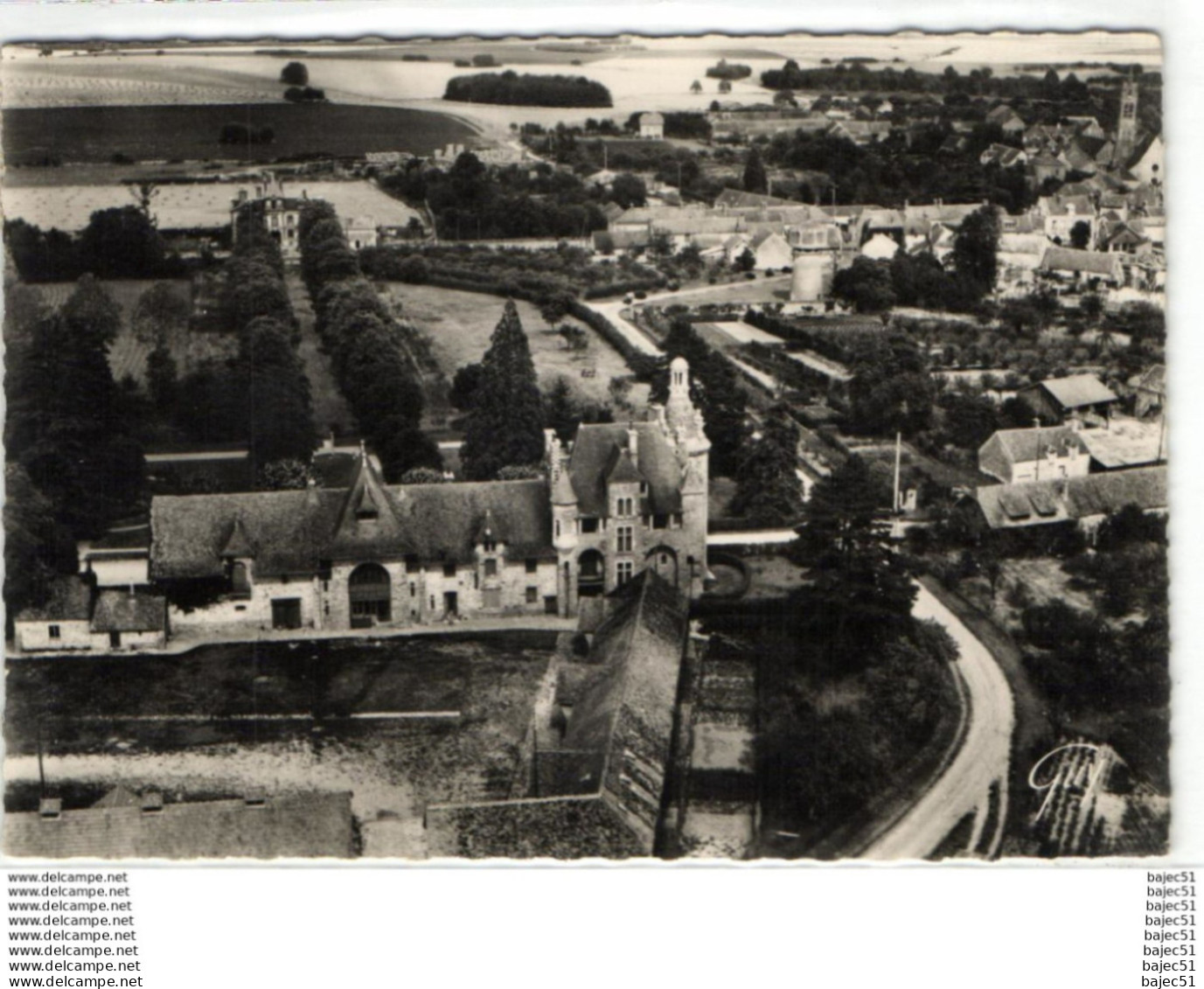 1 cpsm Le chatelet en brie