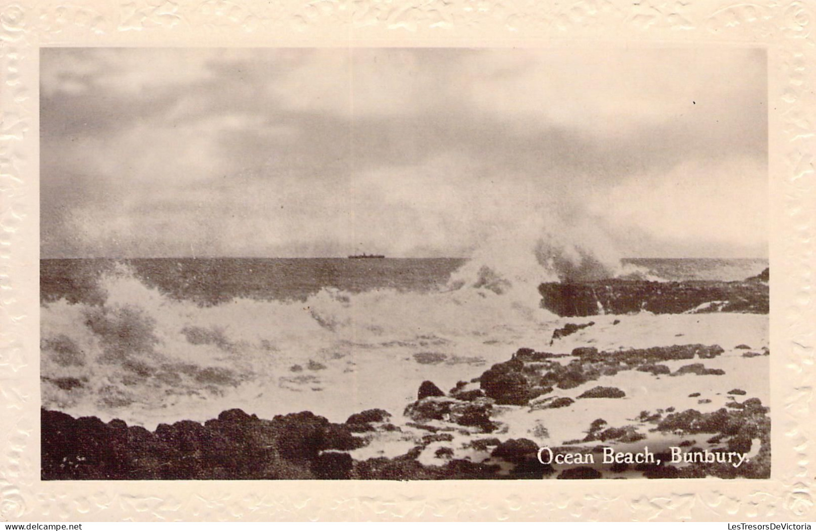[-10%] ANGLETERRE - BUNBURY - Ocean Beach -  Carte Postale Ancienne