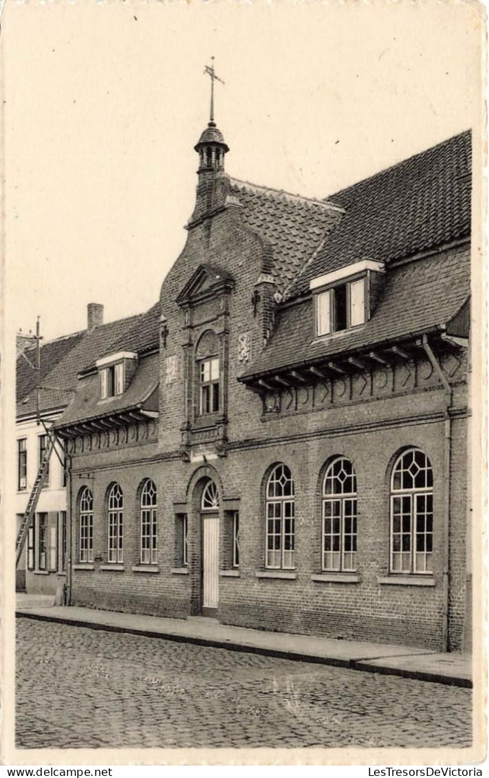 [-10%] BELGIQUE - Alveringem - Gemeentethuis - Carte postale
