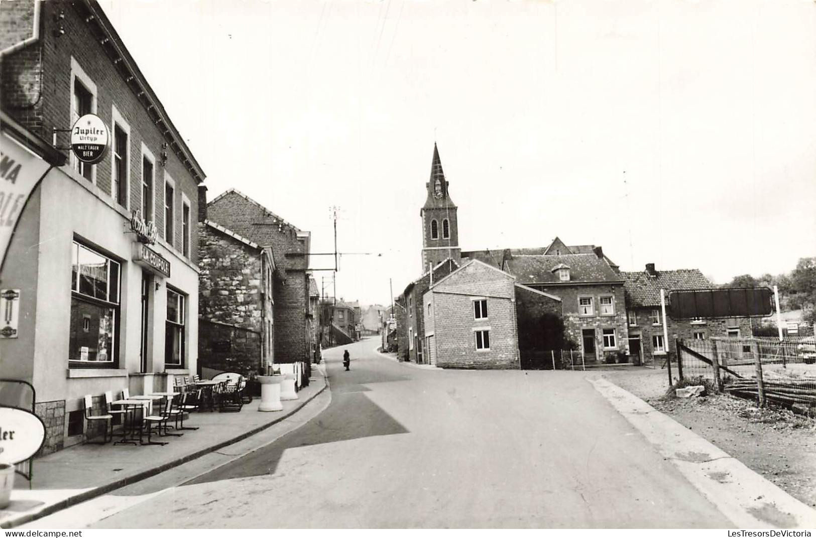 [-10%] BELGIQUE - Anthisnes - rue du centre - vue générale - animé - Carte postale Ancienne