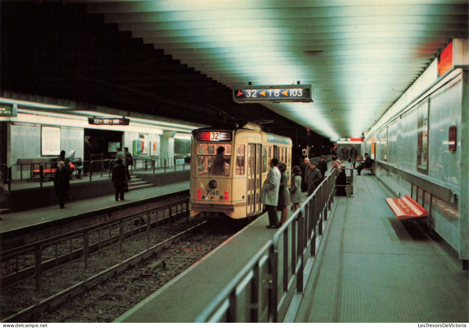 [-10%] BELGIQUE - Bruxelles - Métro - Colorisé - Carte postale