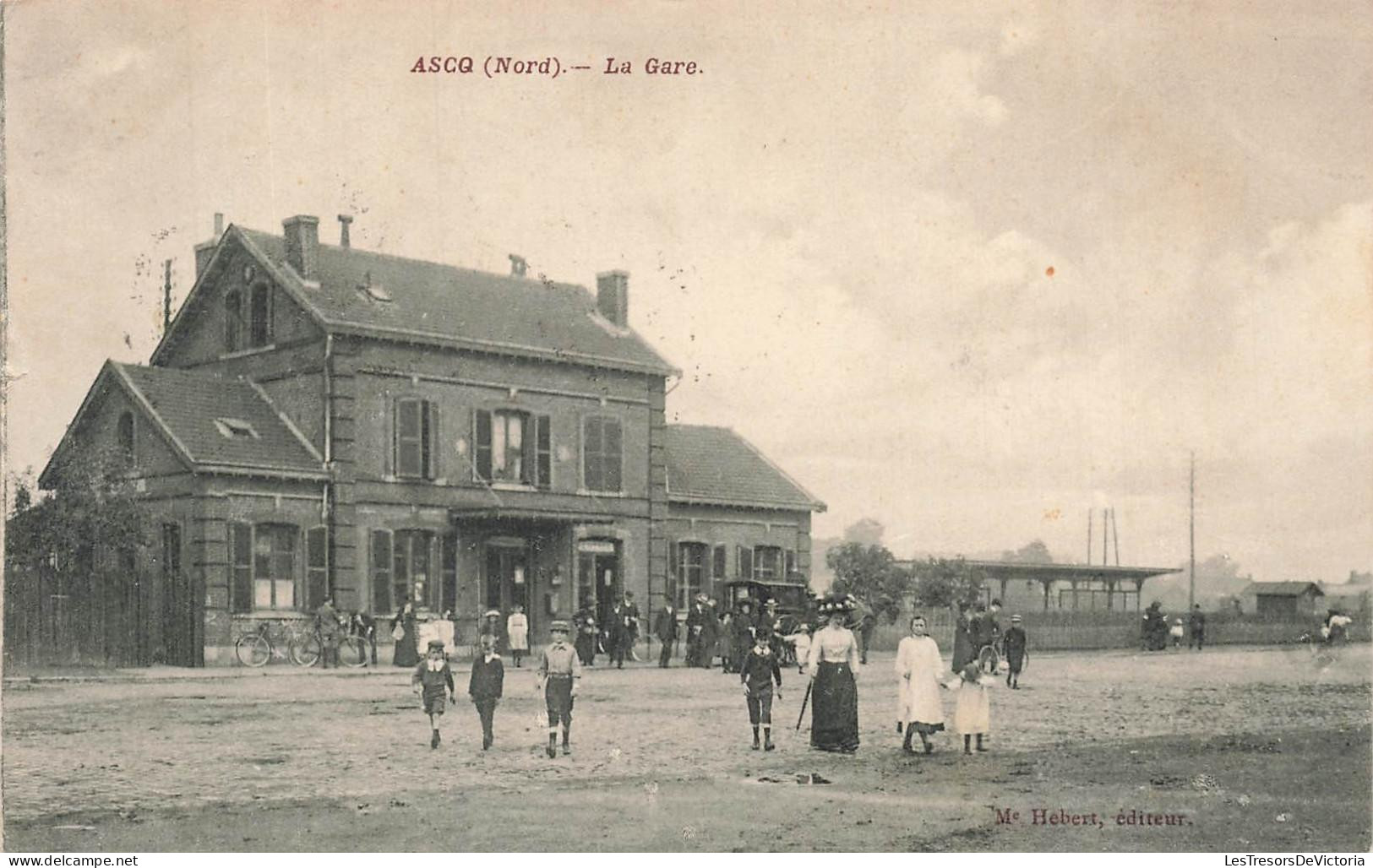 [-10%] FRANCE - Ascq - Gare - Calèche - Transport ferroviaire - animé - Ed Hebert - oblit ambulante - Carte postale anci