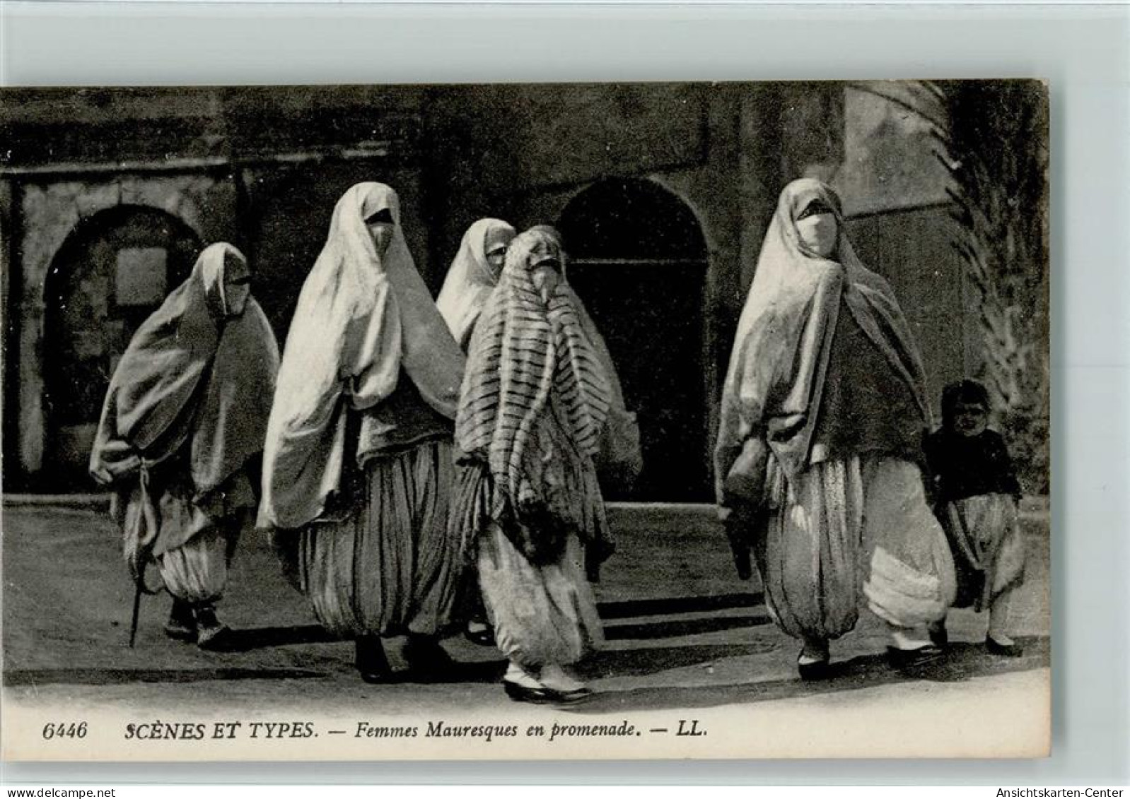 10145247 - Femmes Mauresques en Promenade