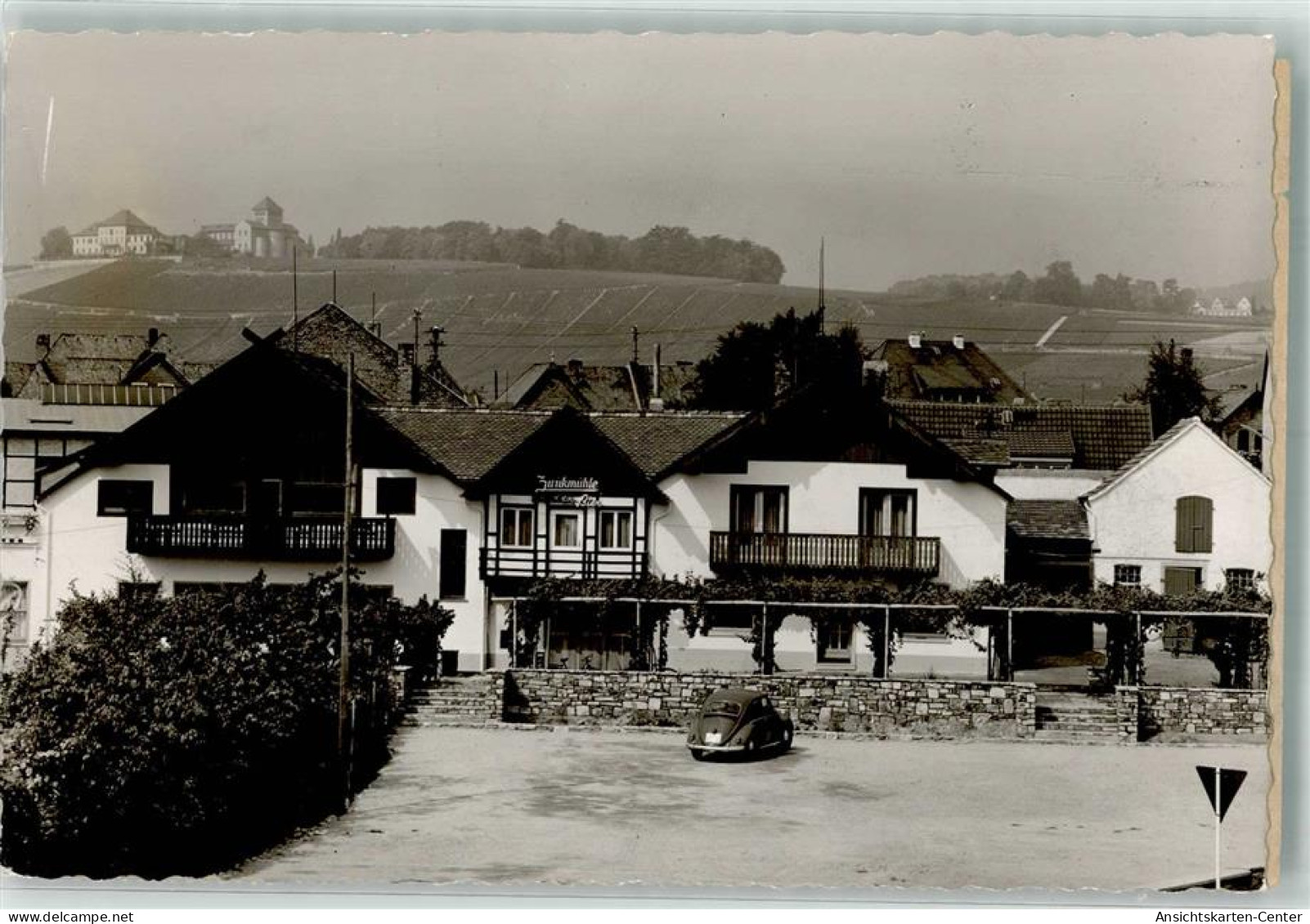 10689650 - Oestrich-Winkel