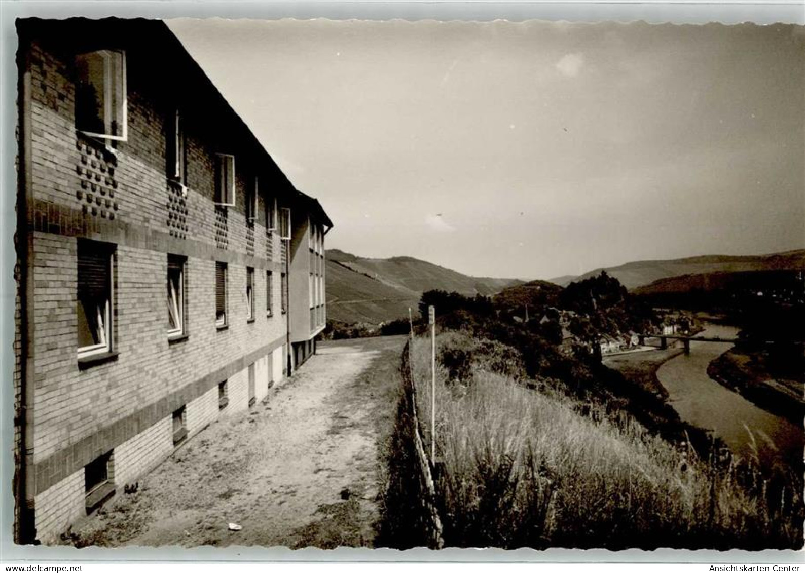 10703368 - Saarburg , Saar