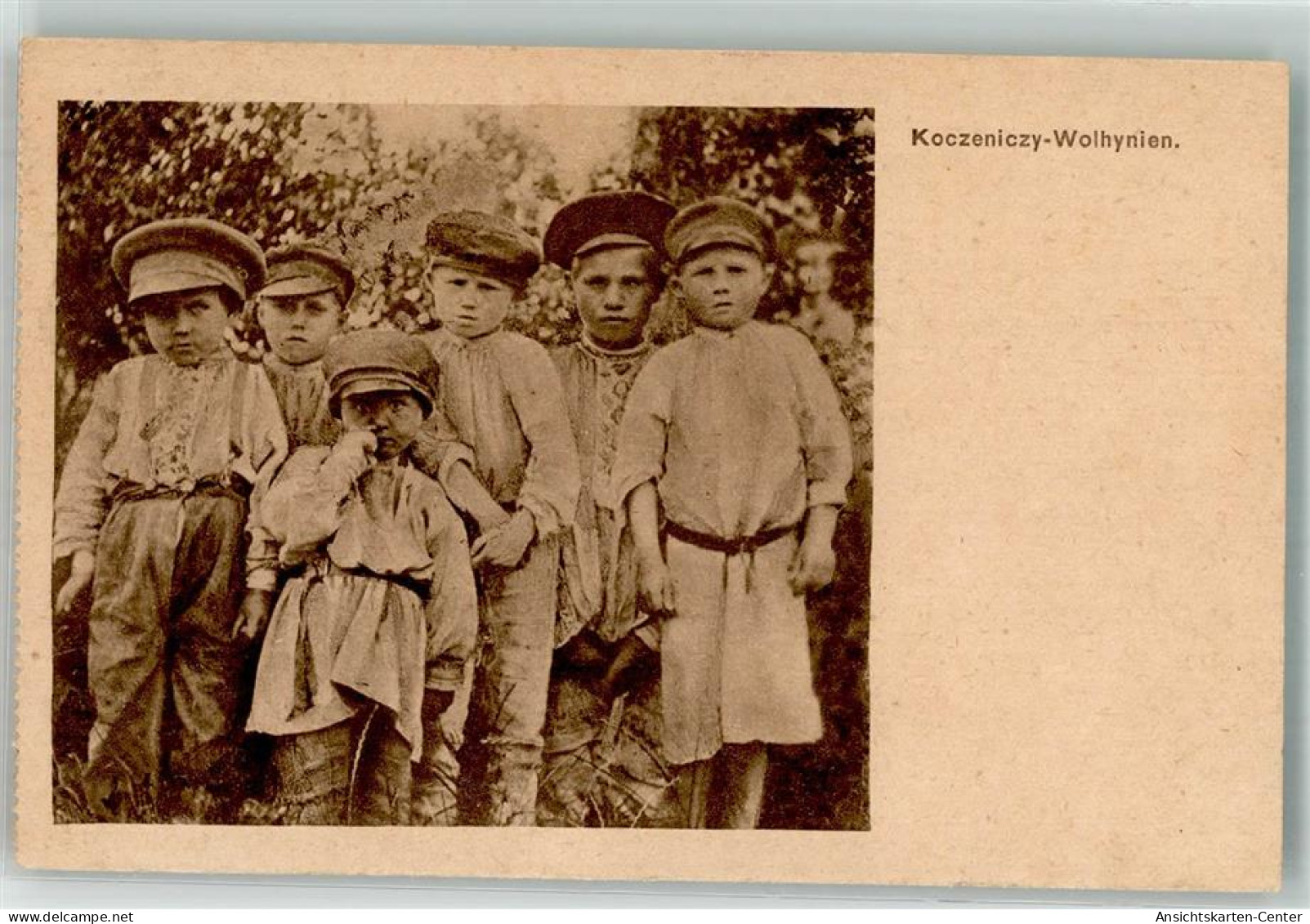 10713183 - Kinder Volkstypen Russisch-Polnisch