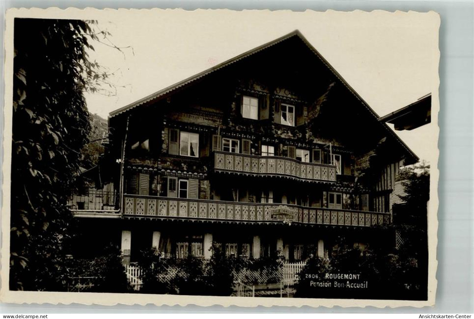 10742370 - Rougemont