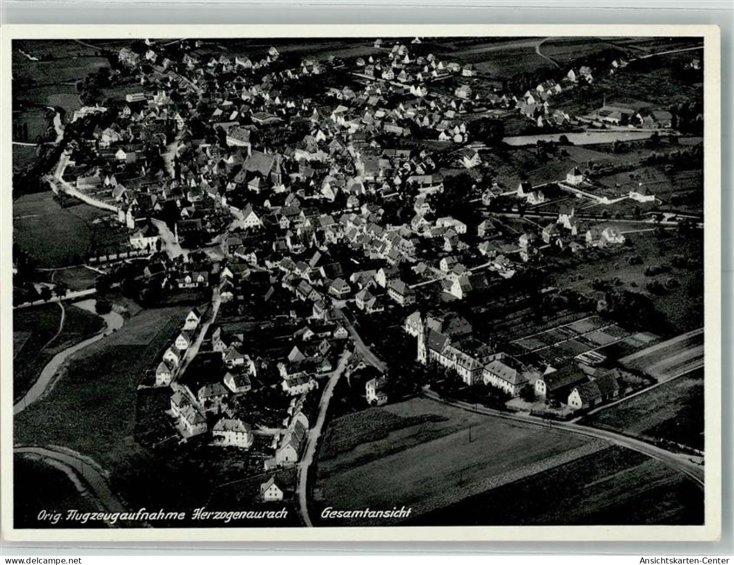 10745702 - Herzogenaurach