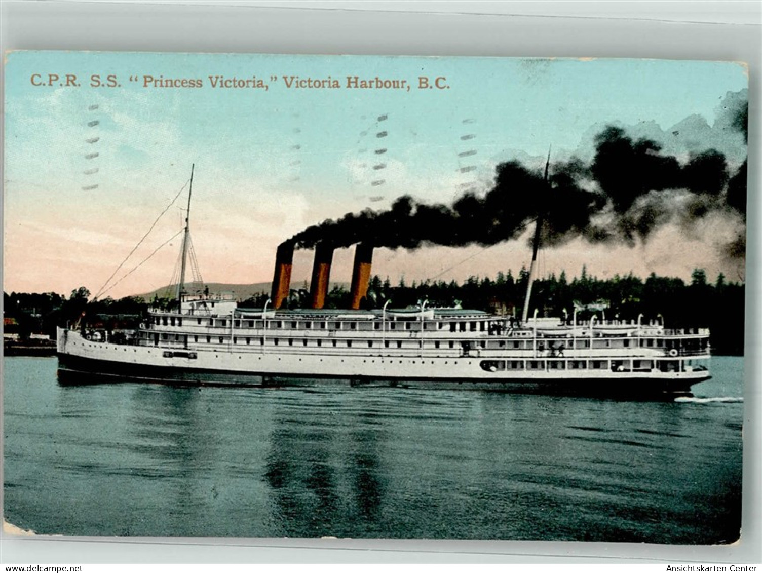 10750365 - Princess Victoria , Victoria Harbour  Binnenschiff