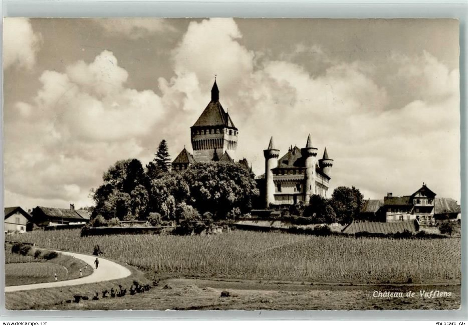 1134 Vufflens-le-Château Gebrauchsspuren Schloss - 10499989