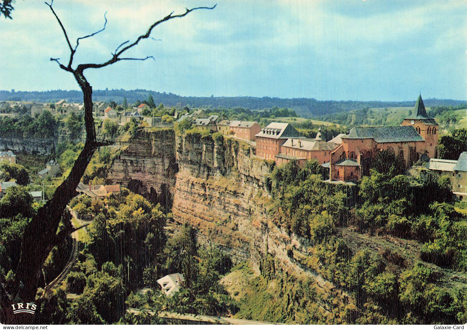 12 BOZOULS LE TROU DE BOZOULS