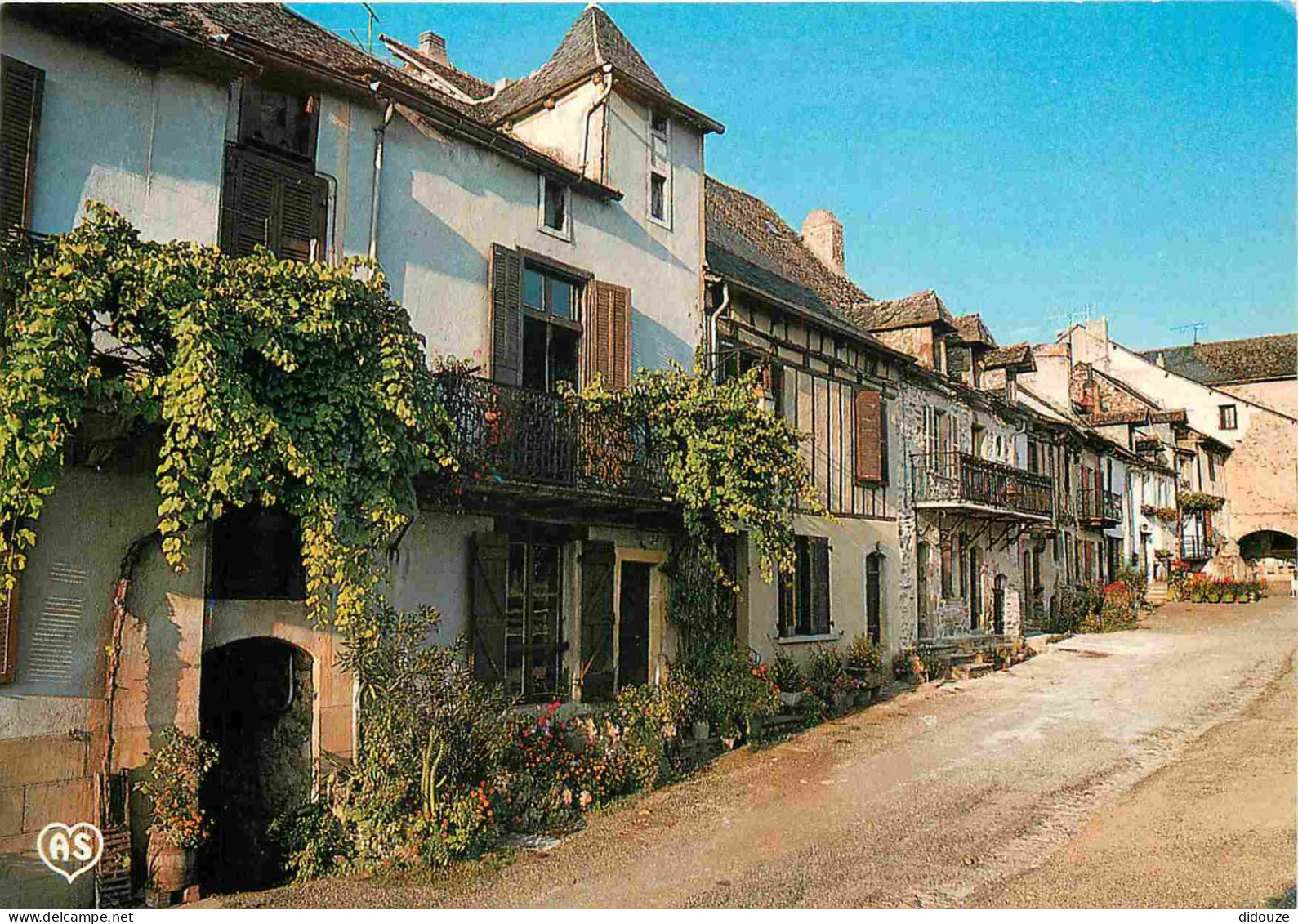 12 - Najac - Un des aspects du vieux Najac - CPM - Carte Neuve - Voir Scans Recto-Verso
