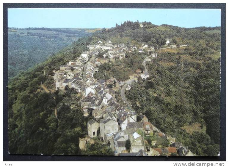 12 Najac vue aerienne    D12D  K12167K  C12167C RH025848