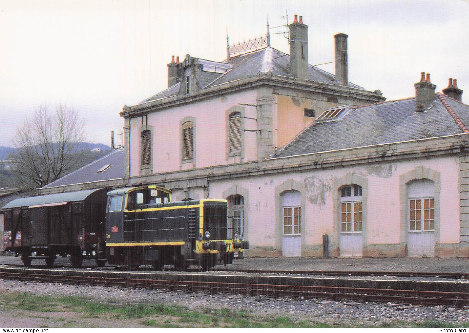 12 SAINT AFFRIQUE