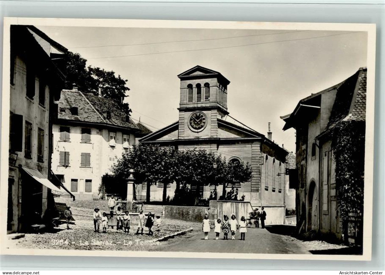 12112998 - La Sarraz