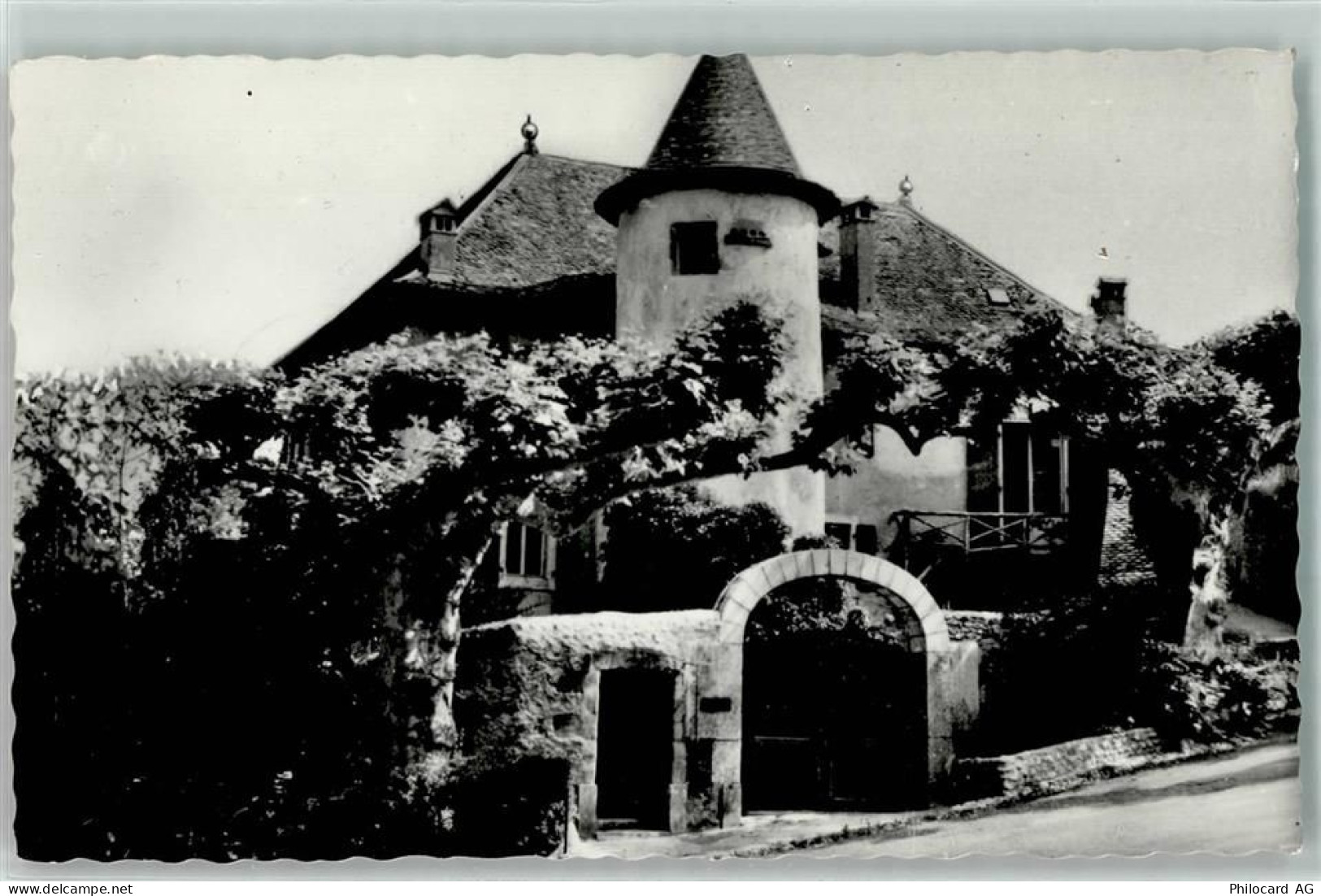 1248 Hermance Gebrauchsspuren Schloss - 10583502