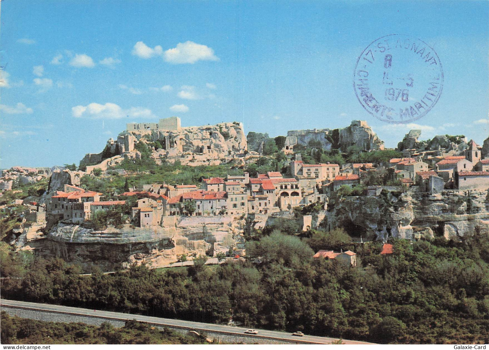 13 LES BAUX DE PROVENCE LES BAUX DE PROVENCE