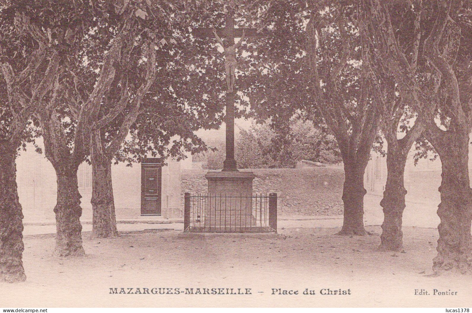 13 / MARSEILLE / MAZARGUES / PLACE DU CHRIST