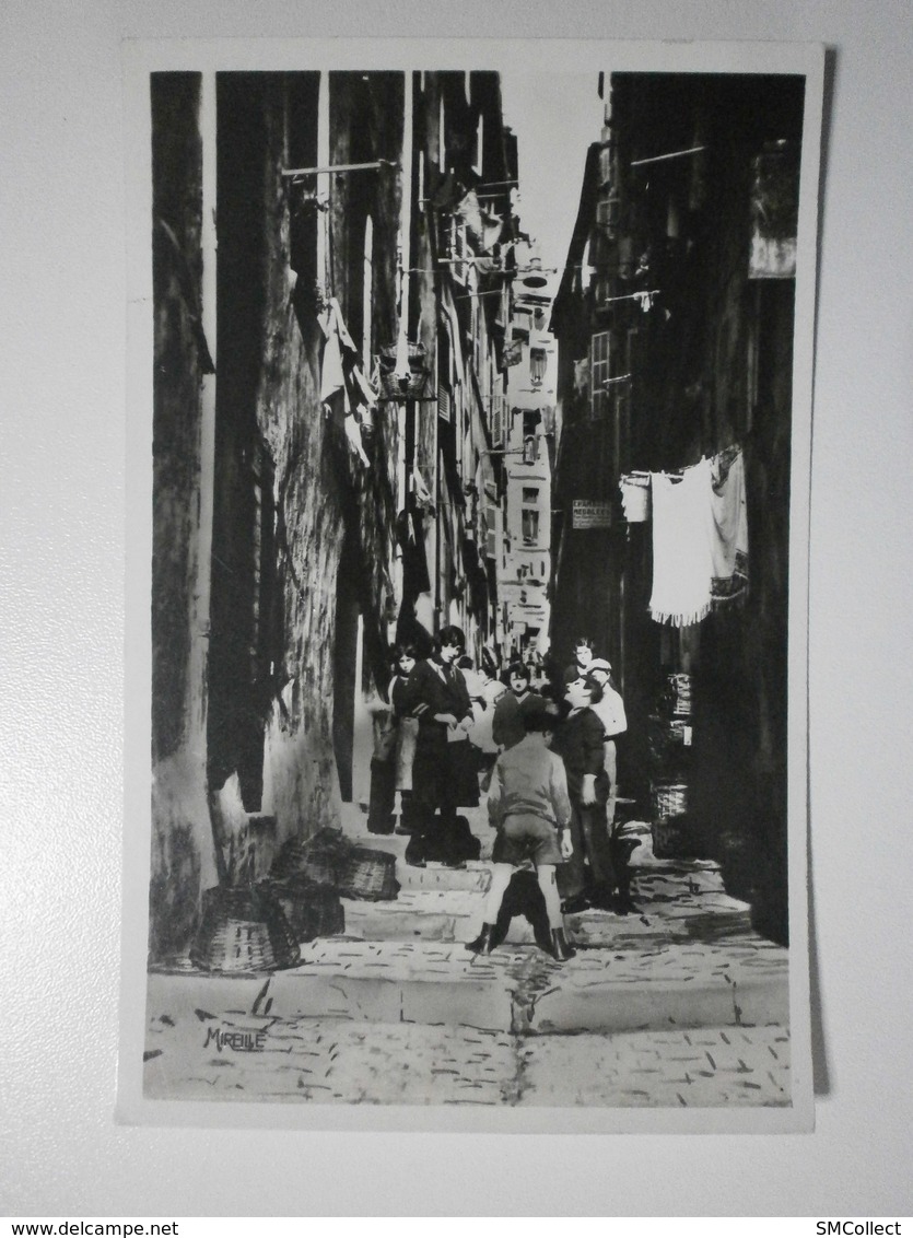 13 Marseille, rue Vivaux (A8p4)