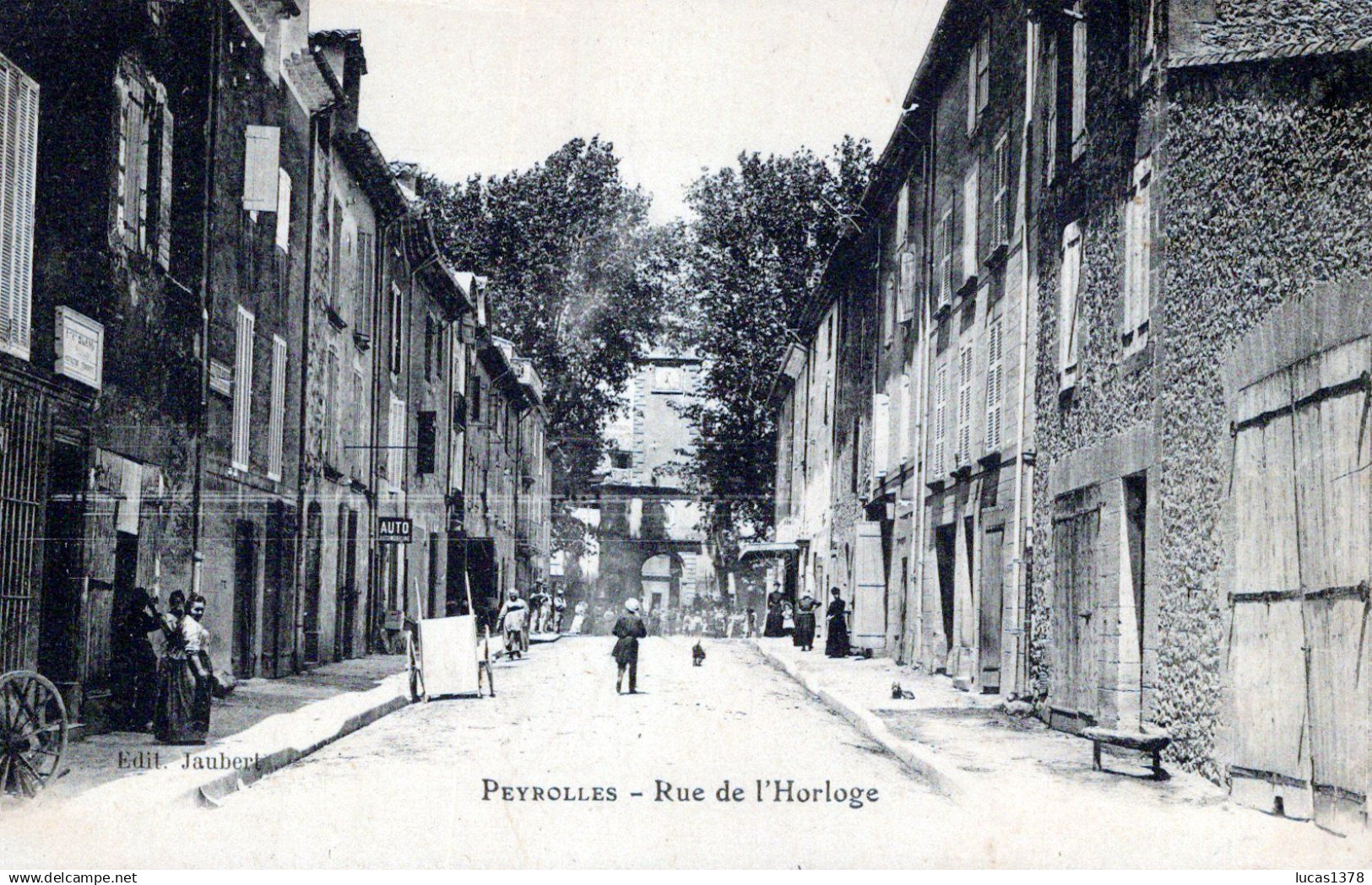 13 / PEYROLLES / RUE DE L'HORLOGE