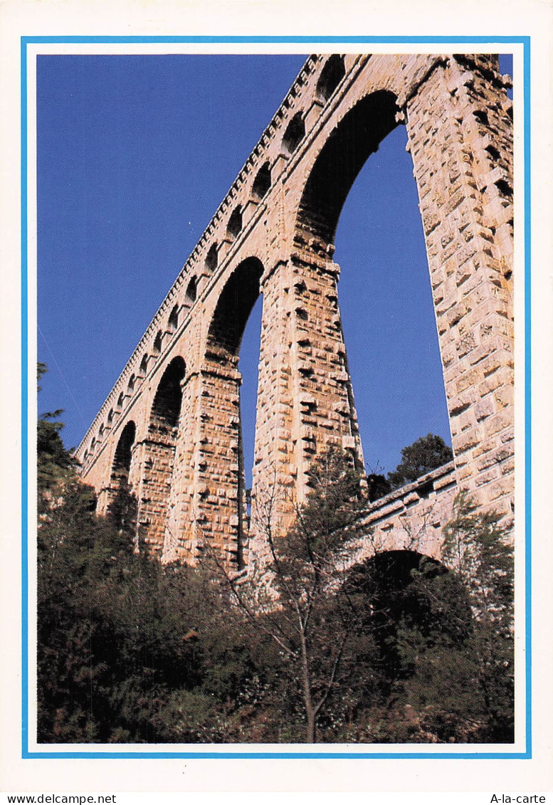 13 ROQUEFAVOUR AQUEDUC ROMAIN DE ROQUEFAVOUR
