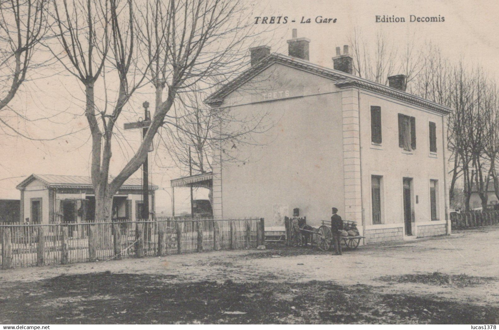 13 /  TRETS / LA GARE