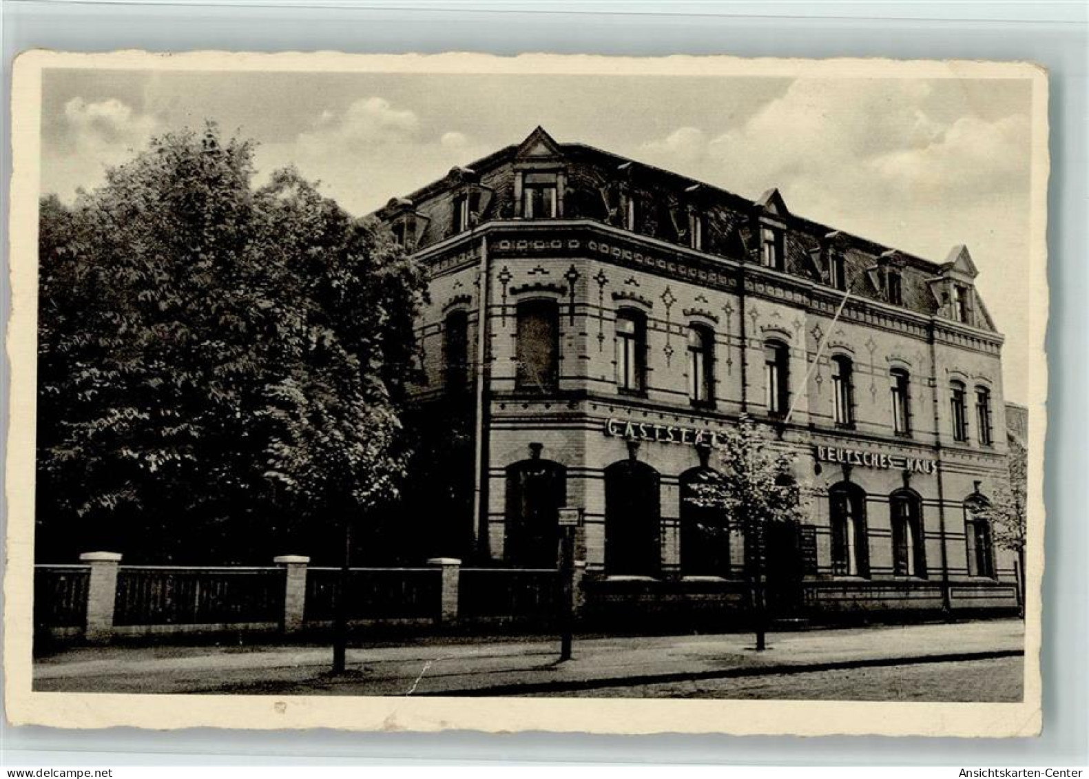 13217090 - Wolfen , Anh