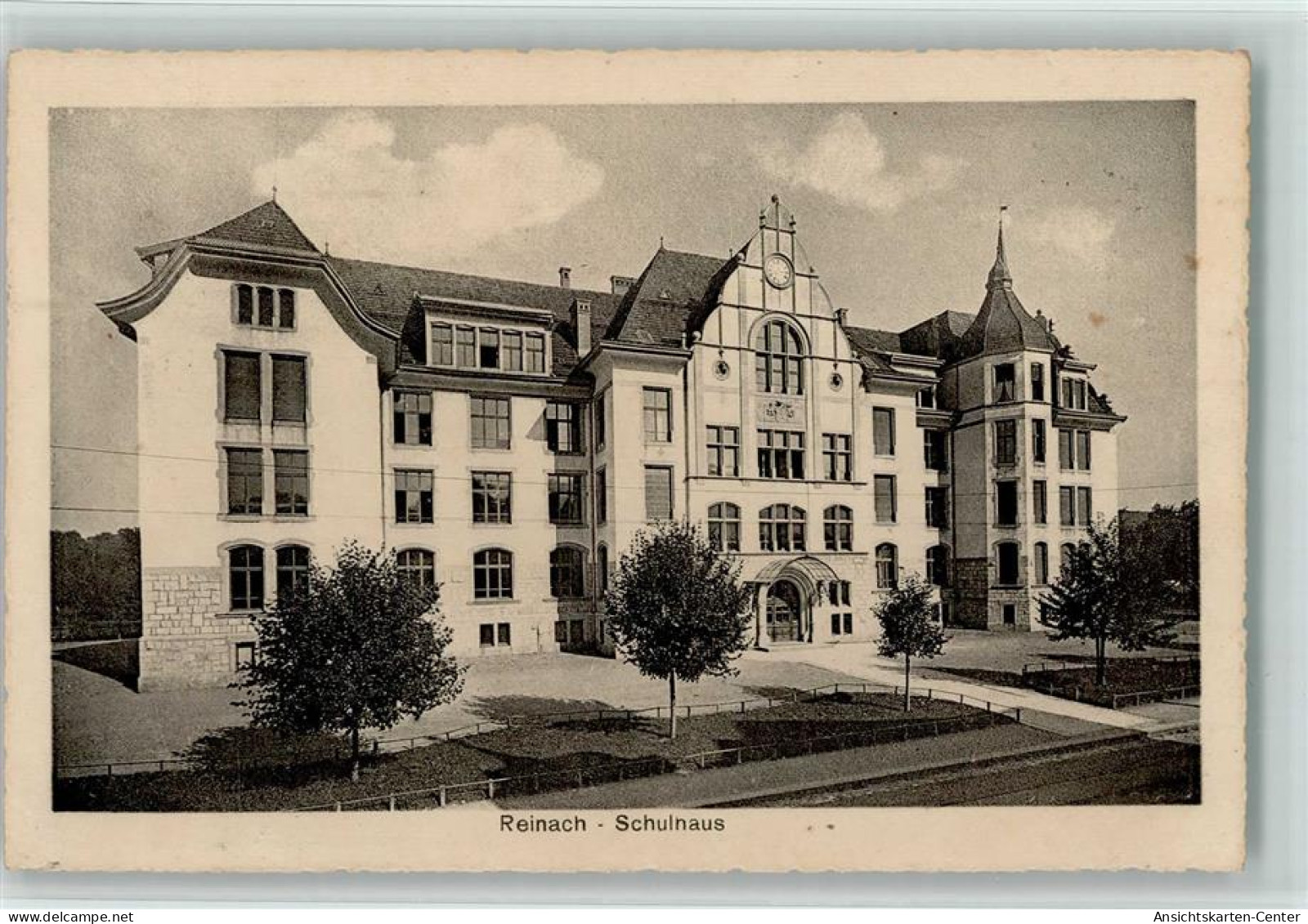 13218986 - Reinach AG