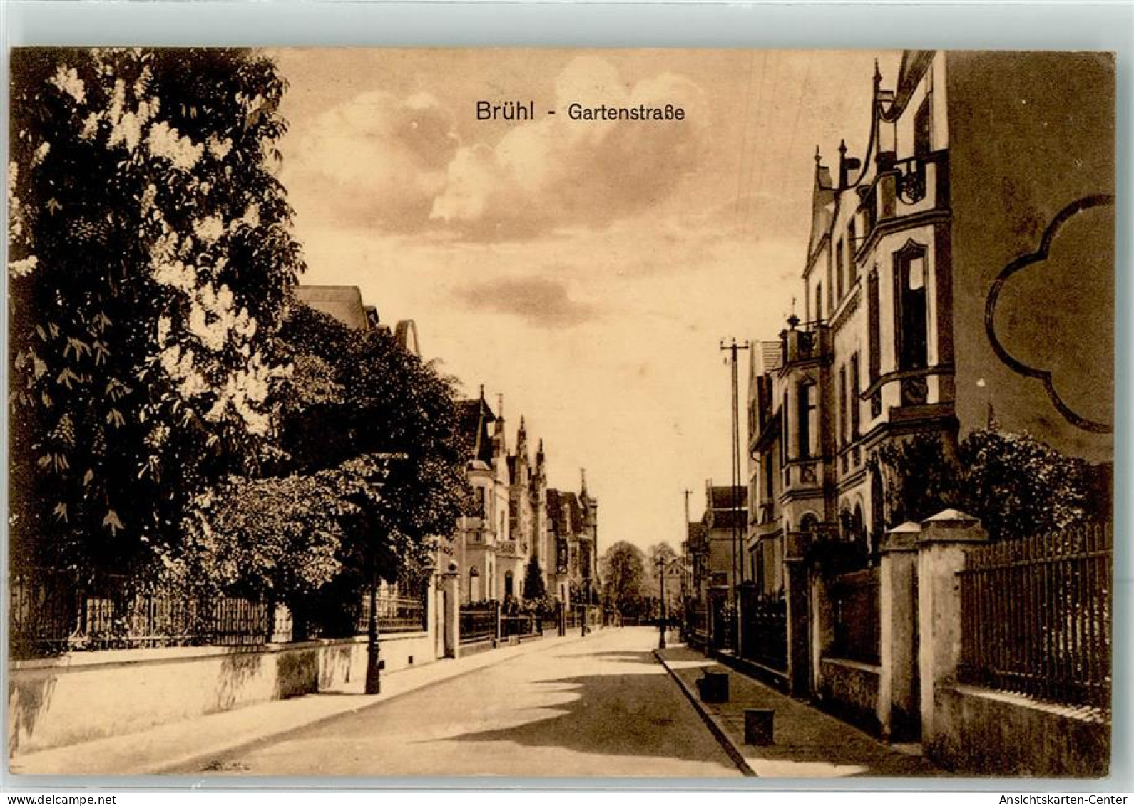 13490448 - Bruehl , Rheinl