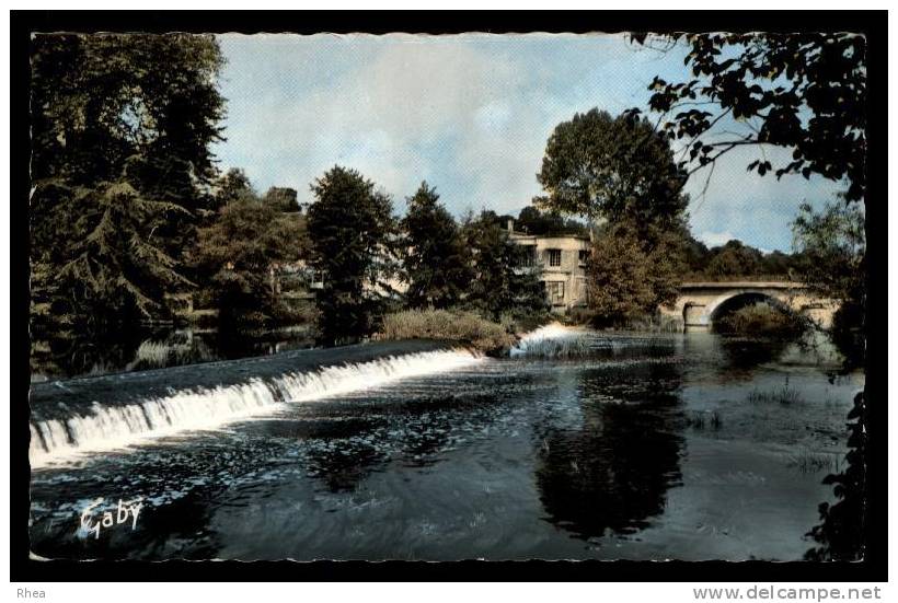 14 Pont-d'Ouilly barrage D14D K14258K C14764C RH104006