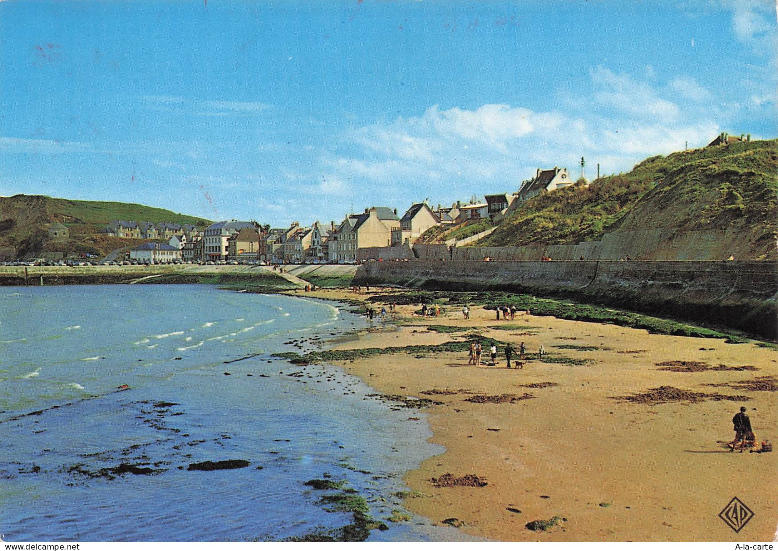 14 PORT EN BESSIN HUPPAIN LA PLAGE ET LA DIGUE