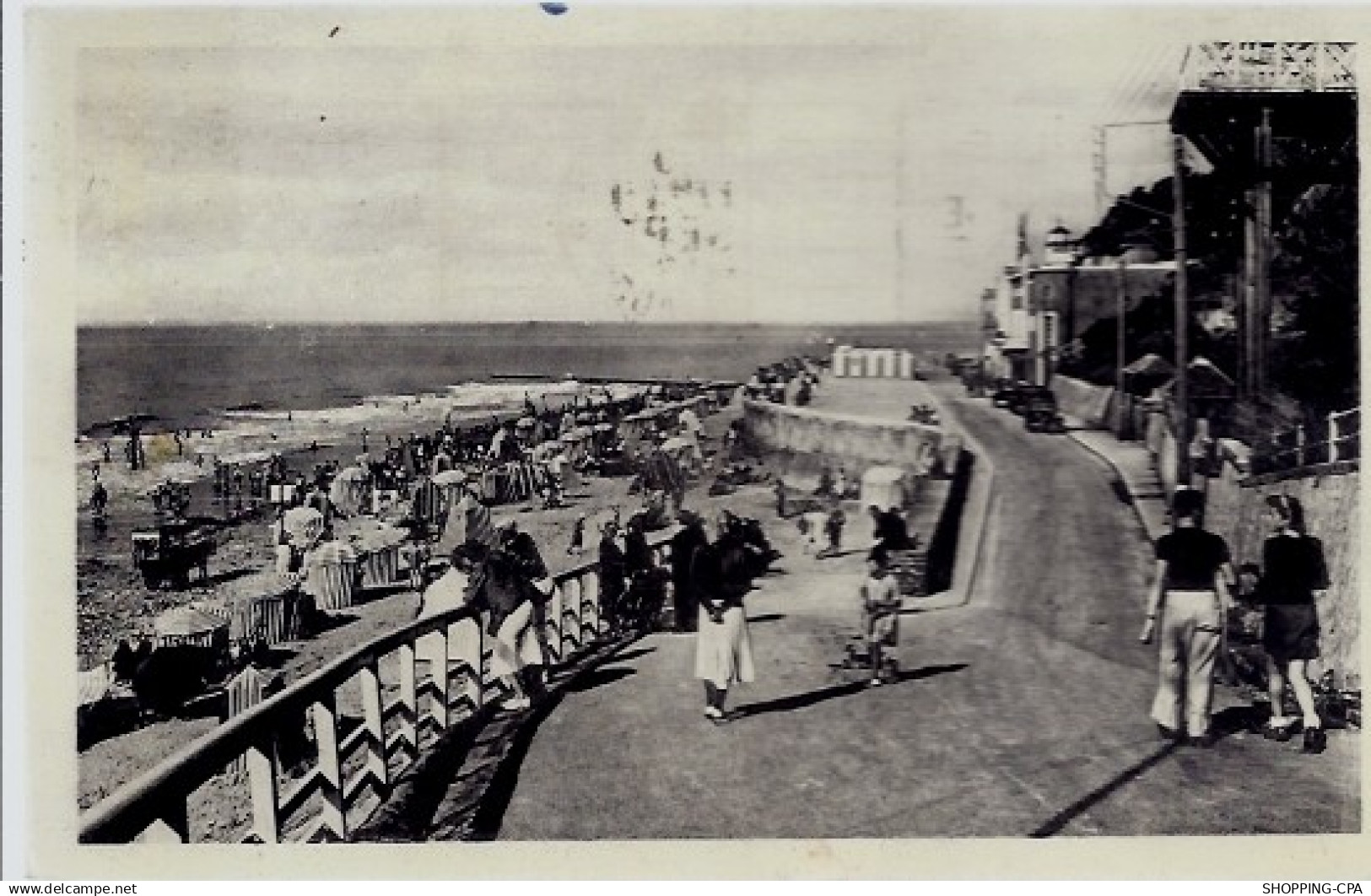 14 -Villerville - La  plage vers le casino - Voyagé - Dos divisé...