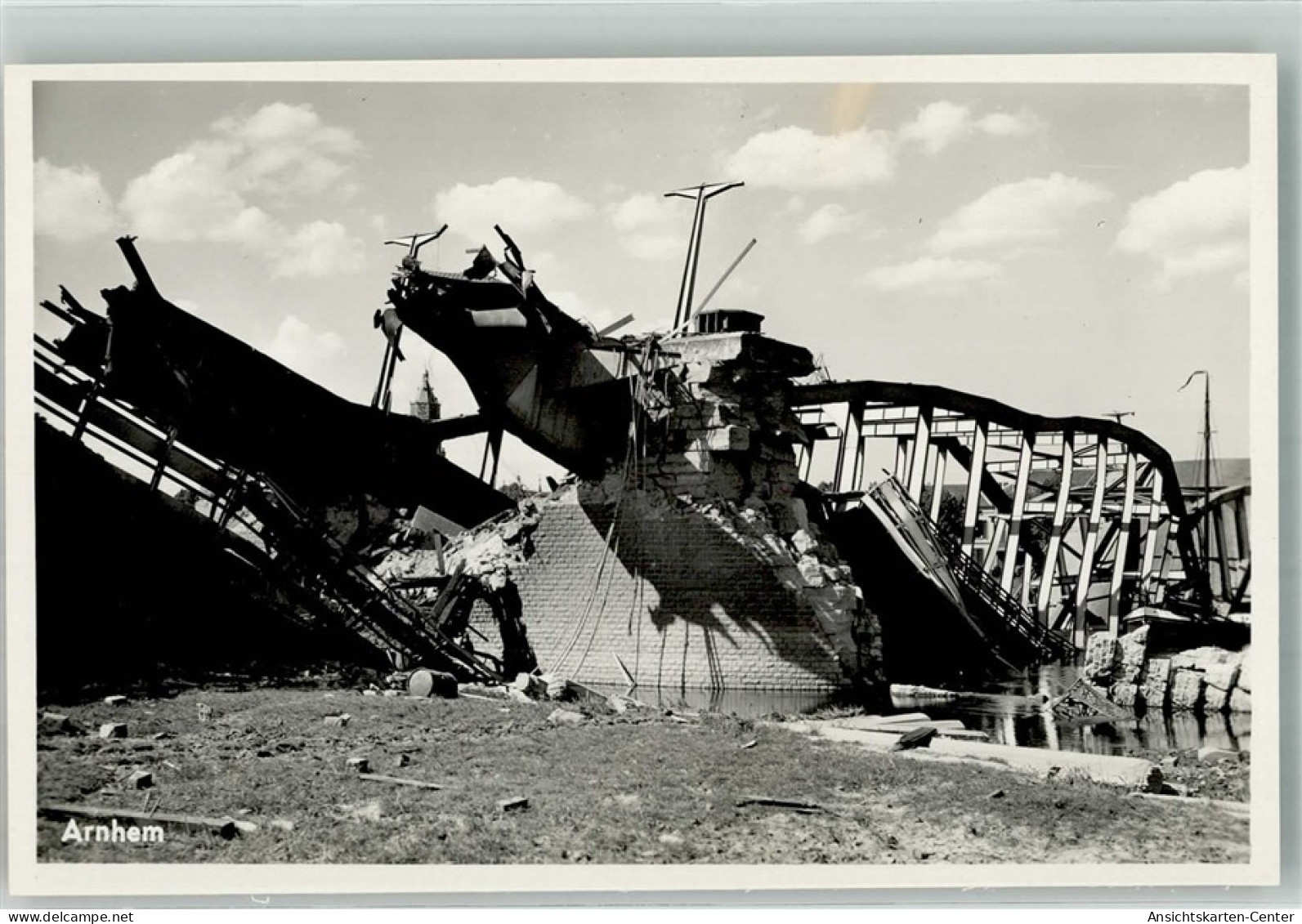 14011377 - Arnhem