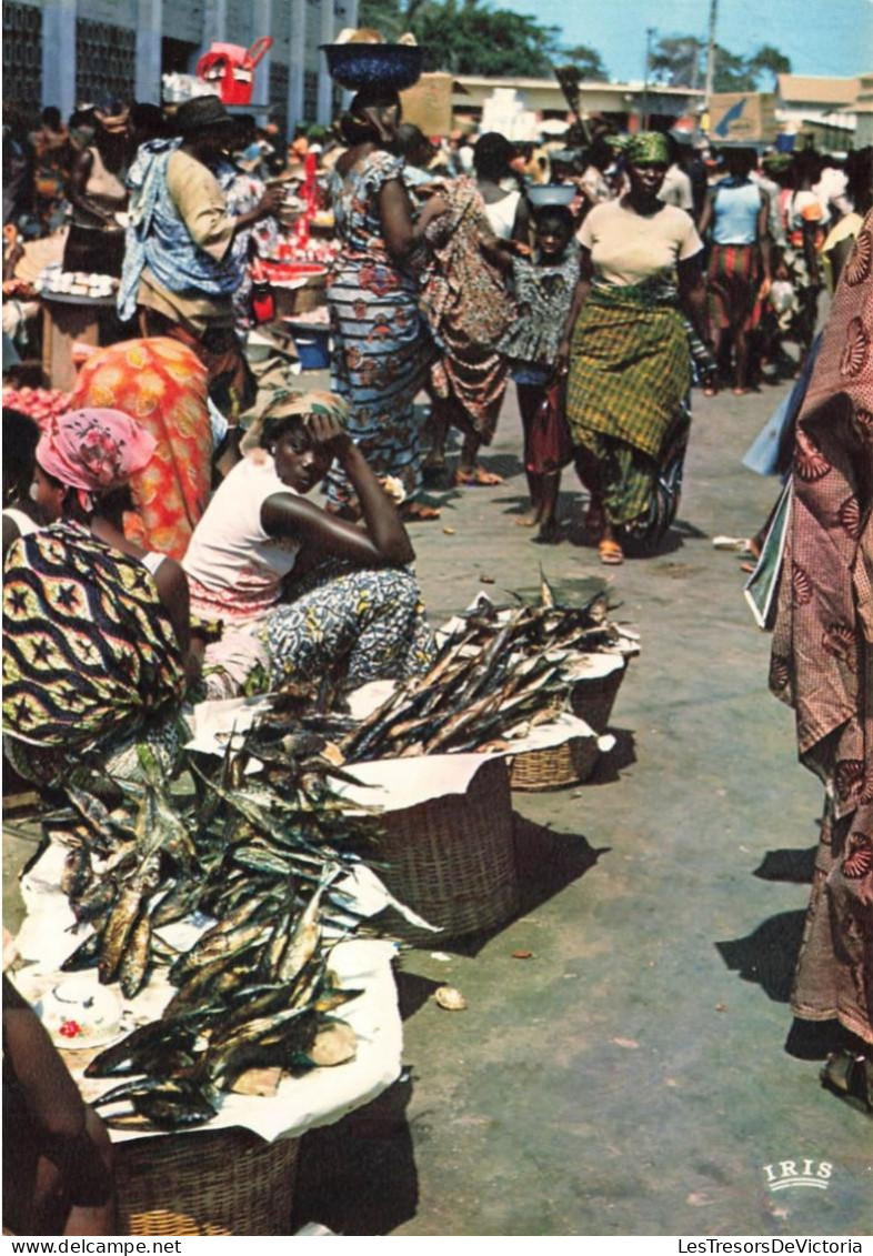 [-15%] TOGO - Togo - Lome - vue sur le Grand Marché - The Big Market - animé - Carte Postale