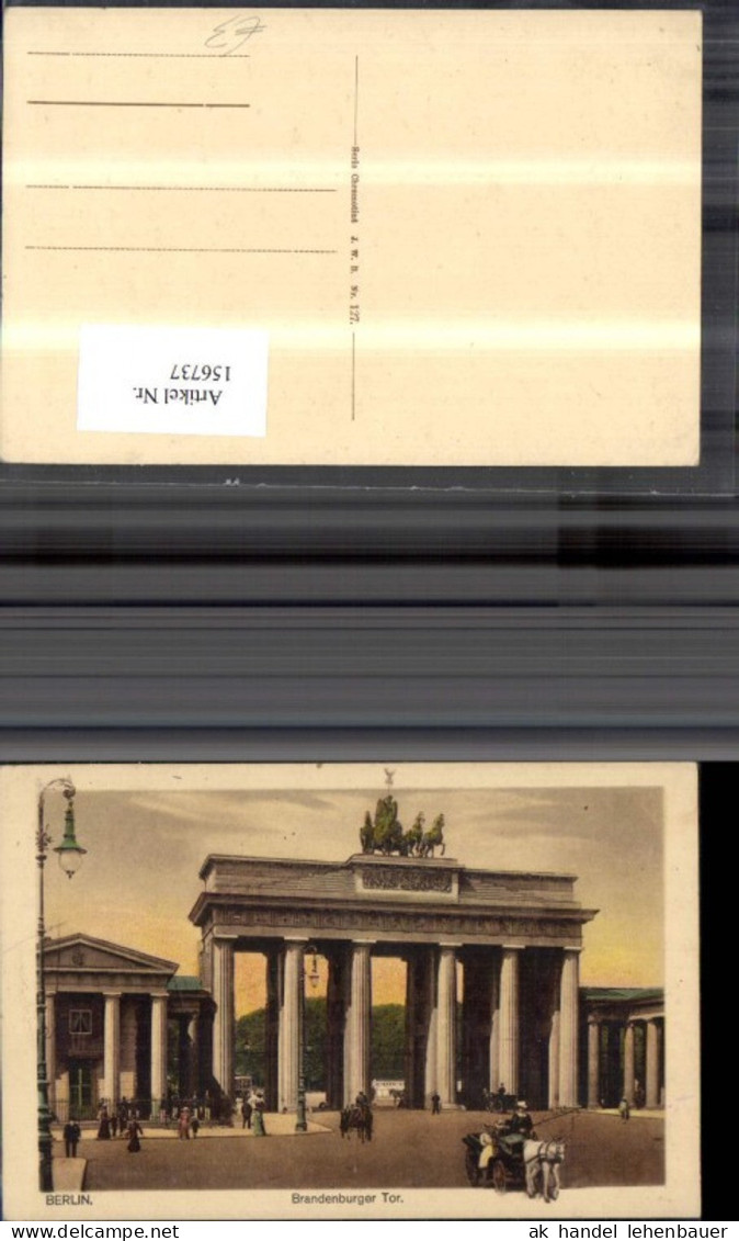 156737,Berlin Brandenburger Tor Kutsche Personen